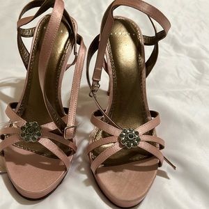 New Sisley Shoes size 37